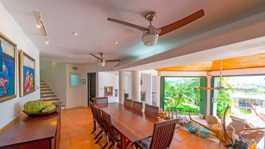 Elegant Pacific Marlin Estate Property