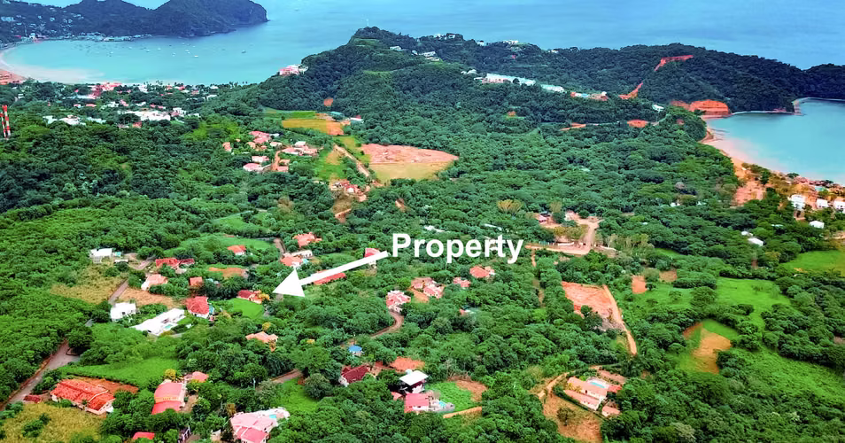 Three Bedroom Ocean View Home With Pool & Separate Suite - $239k - Imagen 10