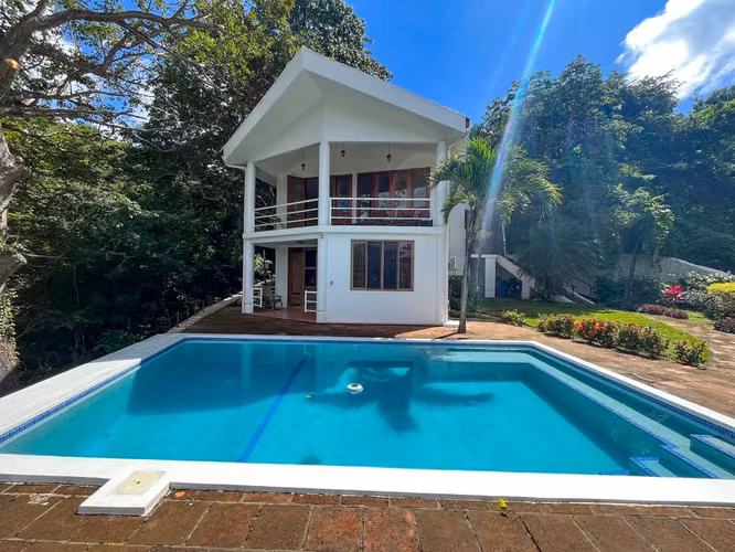 Paradise Bay Ocean View Home