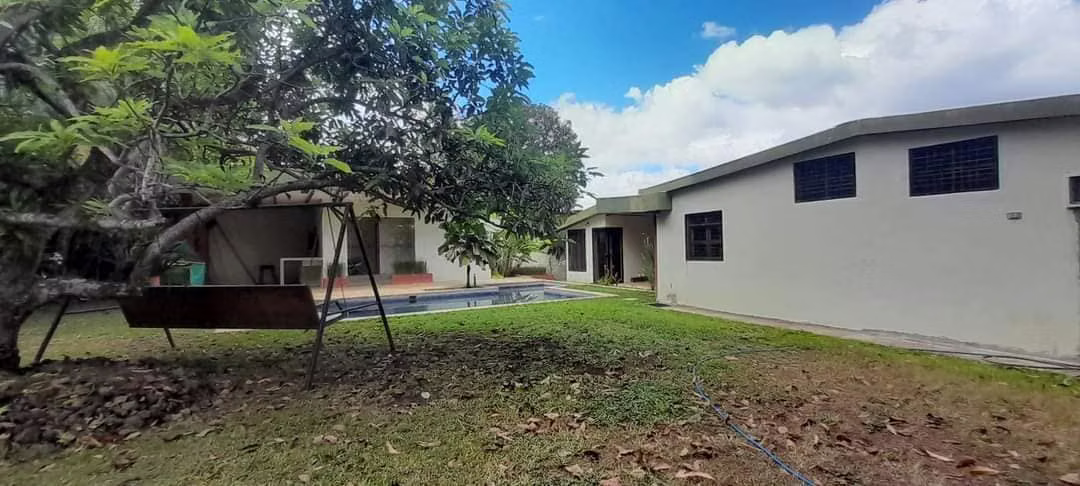 En venta preciosa casa en carretera sur
