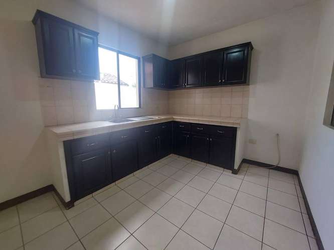 Rento Casa en Las Colinas Managua - Imagen 7