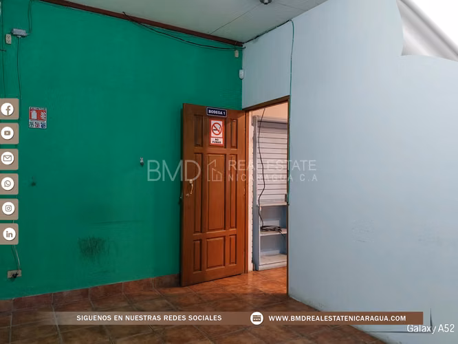 Venta por Iglesia el Calvario Mercado Oriental 0511