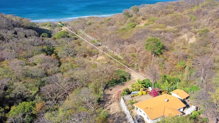 Playa Yankee Surf House - $199k