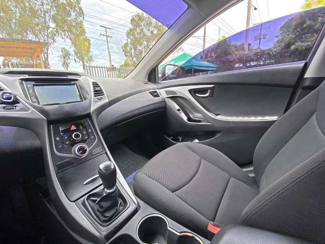 DZIRE 2022 MEC COLOR SILVER PLATINUM UNA LINDURA EN SU CONDICIÓN