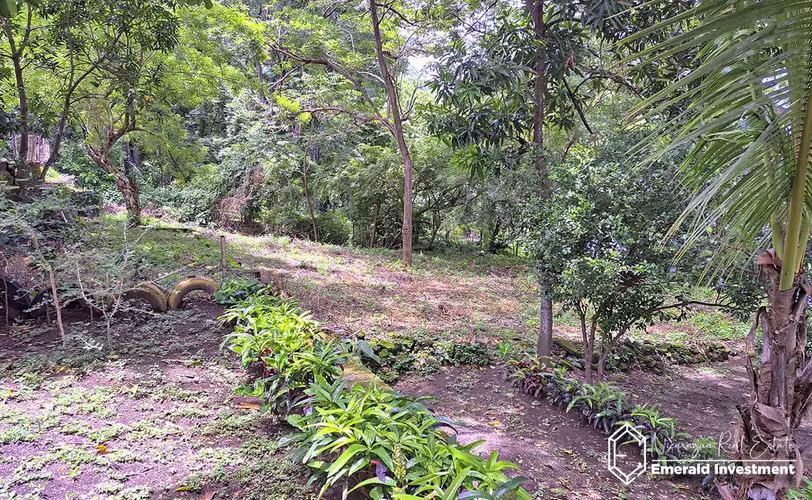 Prime 1.79 Acre Lakefront Development Opportunity In Laguna De Apoyo