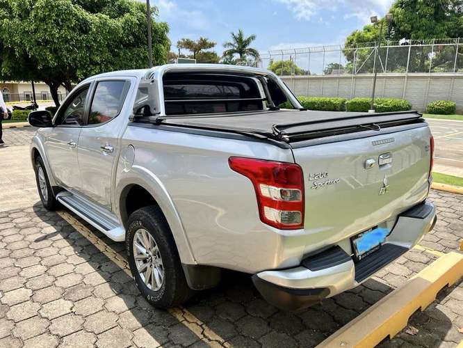 SPORTERO 2022 AUTOMÁTICA LINDA IMPECABLE APROVECHE