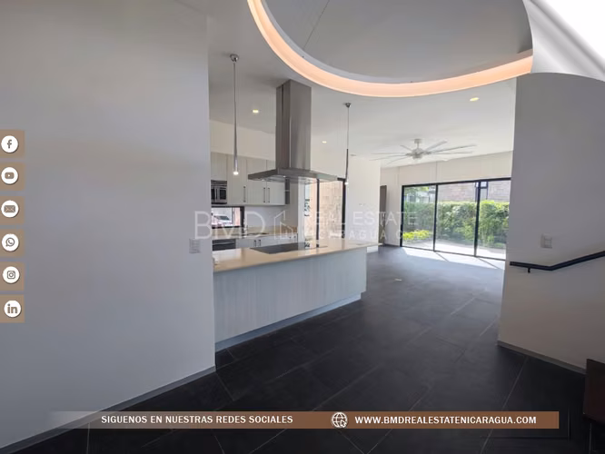 RENTA Casa Villa Fontana Sur / NG - Imagen 2