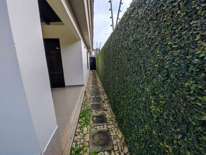 RENTA Casa en Santo Domingo/ NG - Imagen 7