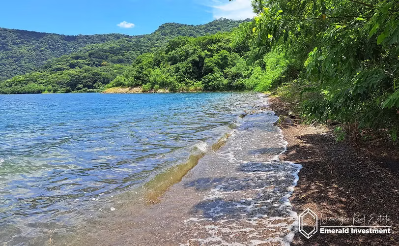 Lakefront Triple Lot In Laguna De Apoyo, Nicaragua - Imagen 2