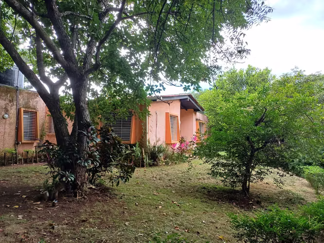 En venta hermosa casa en carretera vieja a León