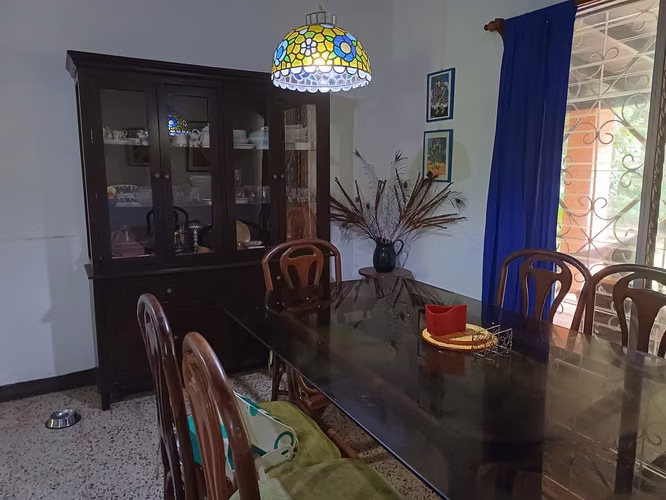 En venta hermosa casa en carretera vieja a León