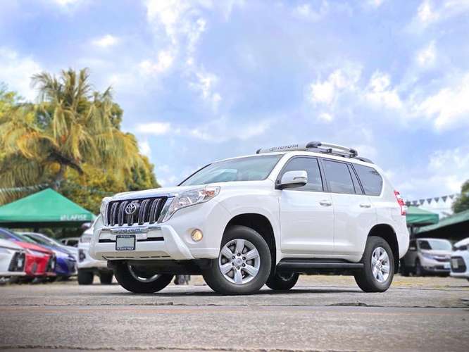 HILUX SRV AUTOMÁTICA FULL FULL NUEVA DE PAQUETE AÑO 2024