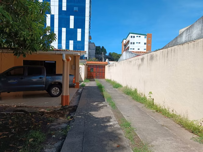 Compra la oportunidad para establecer su empresa en Planes de Altamira 3era etapa 0511