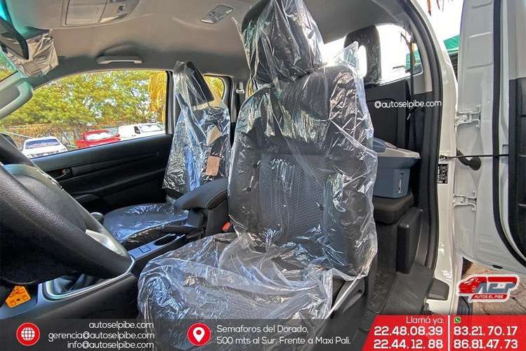 HILUX KING CAB 4x4 NUEVECITA DE PAQUETE VEA Y COMPARE LINDA