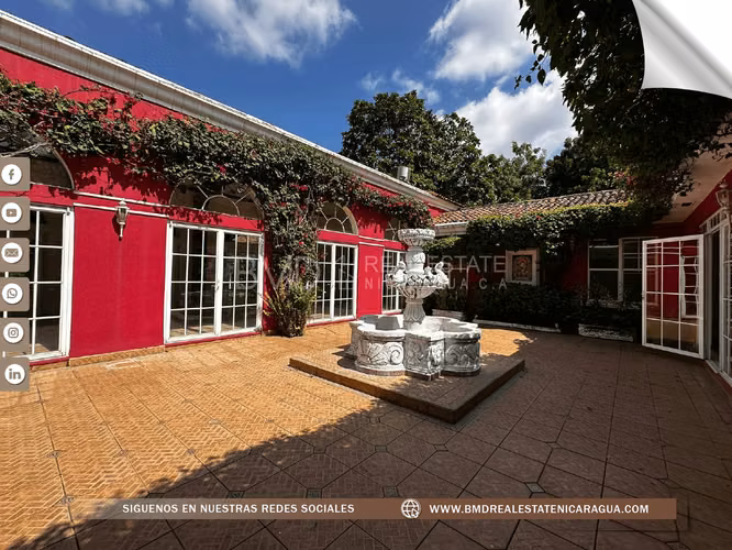 Venta de propiedad con piscina en zona exclusiva Carretera Sur 0511 - Imagen 3