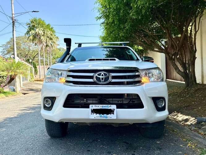 3.0 Hilux 2018 Mecanica/ Cuero