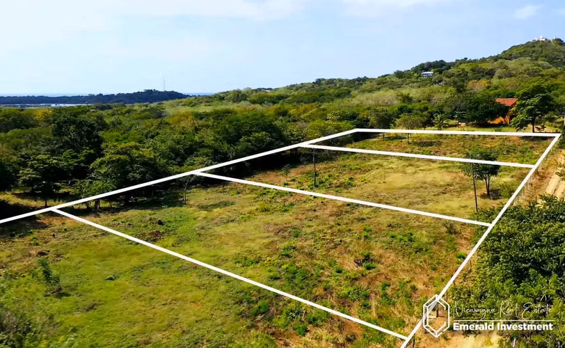 Residential Lots for sale Near Playa Guasacate and Playa Popoyo