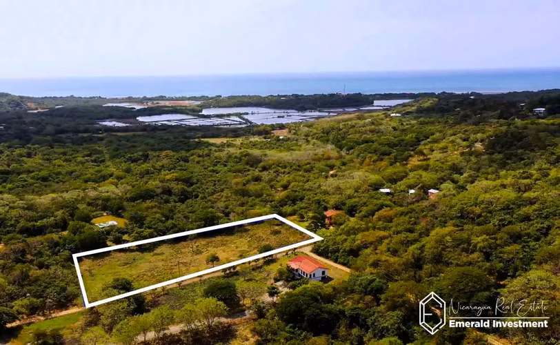 Residential Lots for sale Near Playa Guasacate and Playa Popoyo