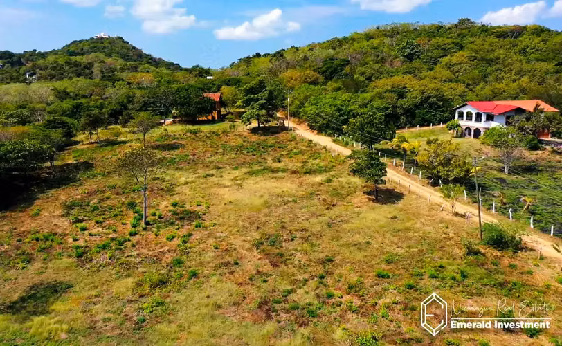 Residential Lots for sale Near Playa Guasacate and Playa Popoyo