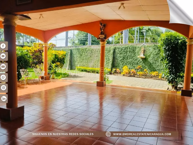 Se vende hermosa casa de dos plantas en Satélite de Asososca BMD