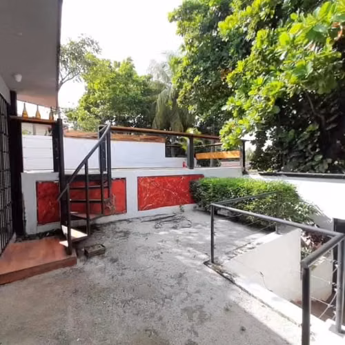 Ganga!!! Venta de propiedad en Los Robles - Imagen 8