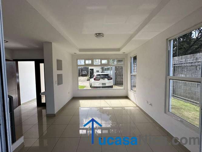 Casa moderna en condominio - Imagen 10