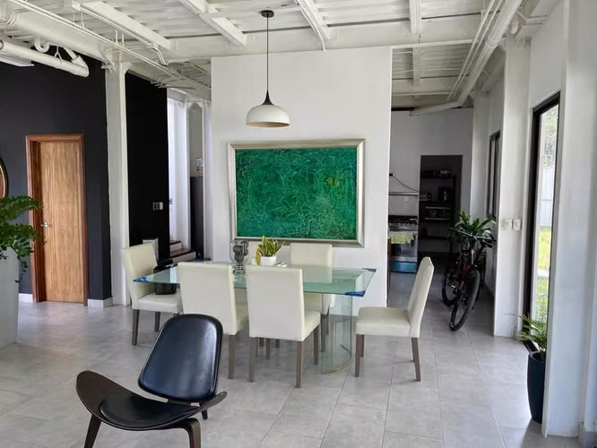 Casa preciosa de 4 habtiaciones con sus baños - Imagen 5