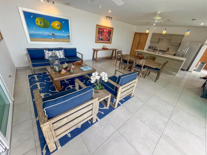 Five Bedroom Hilltop Home in El Cielo: "The Heavens" - $460k