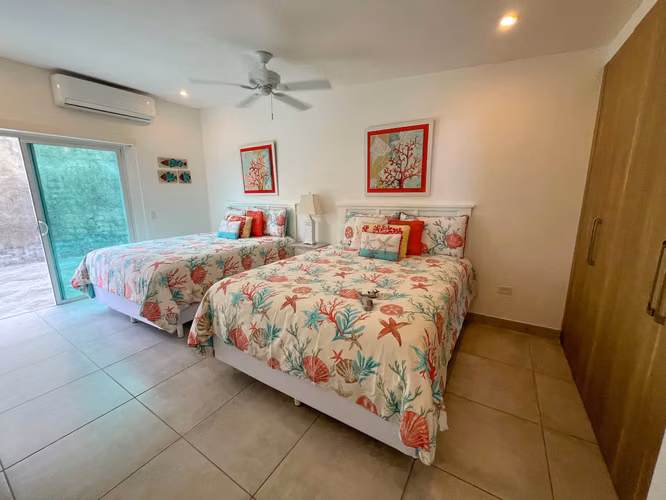 Five Bedroom Hilltop Home in El Cielo: "The Heavens" - $460k