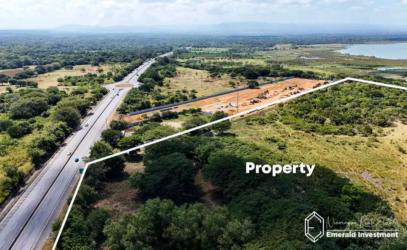 Prime 140 Acre Lakefront Property in Managua, Nicaragua - Imagen 11