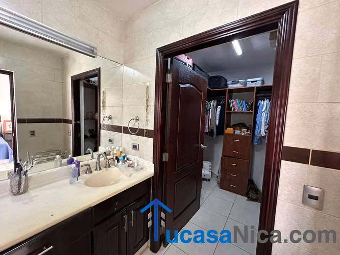 las colinas apartamento disponible finos acabados - Imagen 11