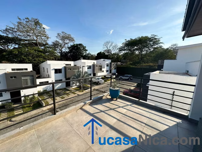Moderna casa en santo Domingo con piscina comunal - Imagen 12