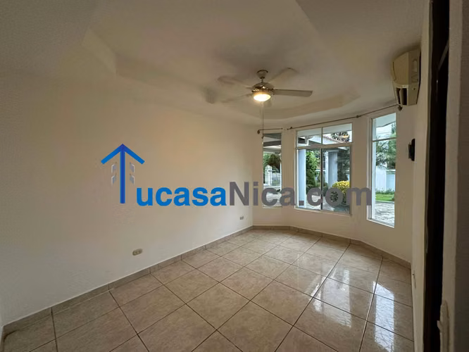 Casa con piscina propia en las colinas - Imagen 13