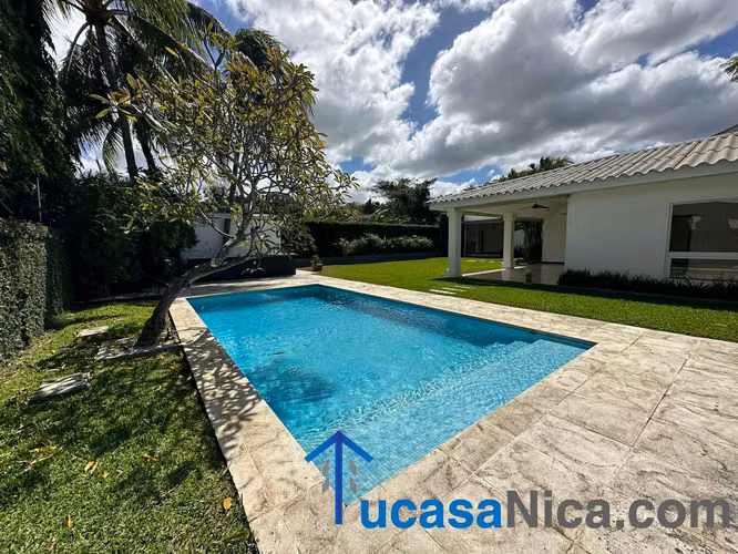altos de santo domingo preciosa casa en renta