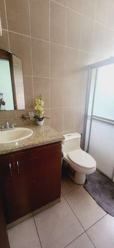 VIVIENDA CENTRICA EN ALQUILER DISPONIBLE APARTIR DE JUNIO - Imagen 11