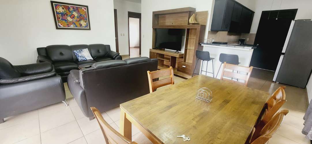 VIVIENDA CENTRICA EN ALQUILER DISPONIBLE APARTIR DE JUNIO - Imagen 3