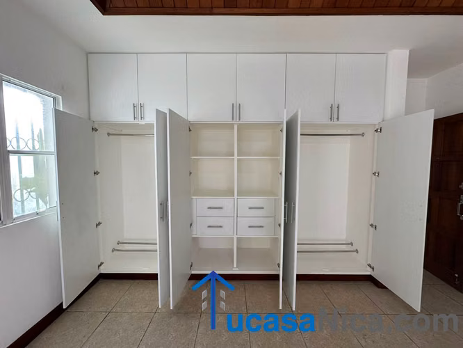 Rento Casa preciosa con buenos acabados - Imagen 12