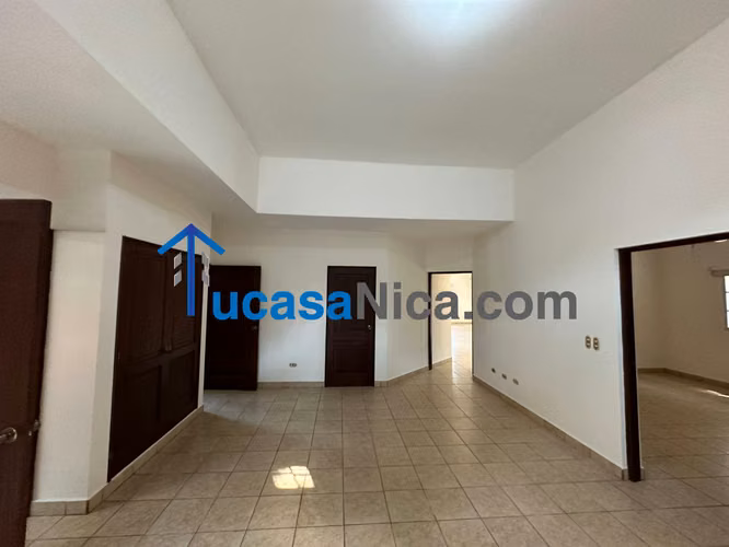 Rento Casa preciosa con buenos acabados - Imagen 3
