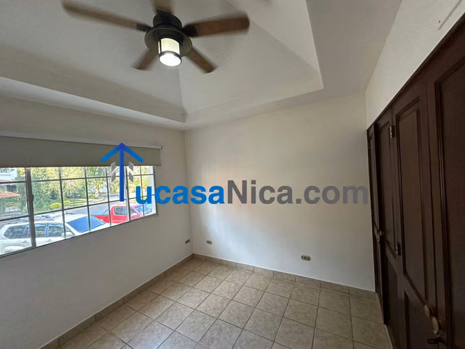 Casa grande en las colinas 5 habitaciones con 4.5 baños - Imagen 8