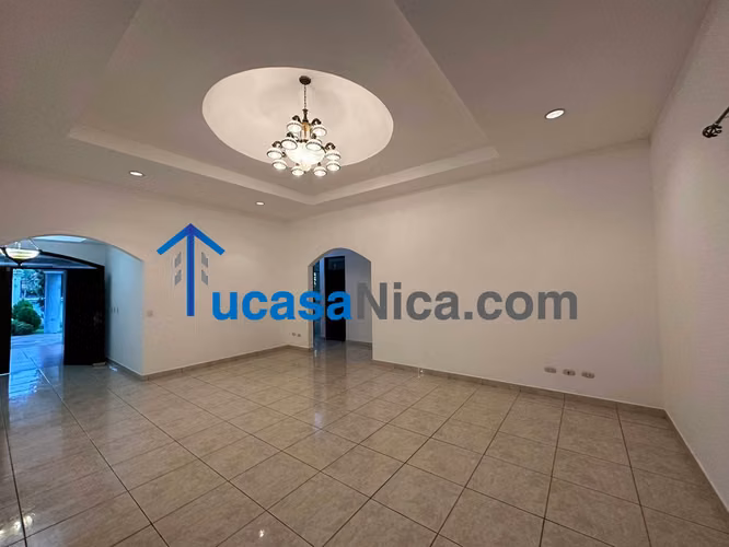 las colinas casa grande con piscina propia en condominio - Imagen 9