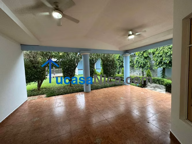 las colinas casa grande con piscina propia en condominio - Imagen 7