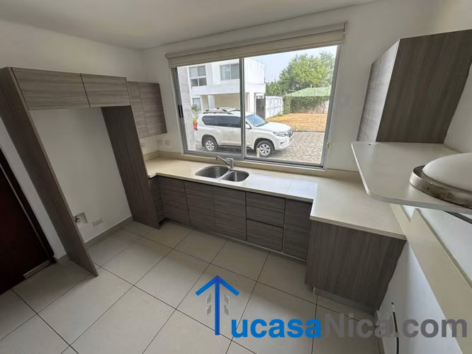 Rento moderna casa en la primera entrada de santo domingo - Imagen 15