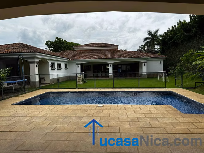 casa grande en renta en santo domingo bellisima de 5 habitaciones - Imagen 1