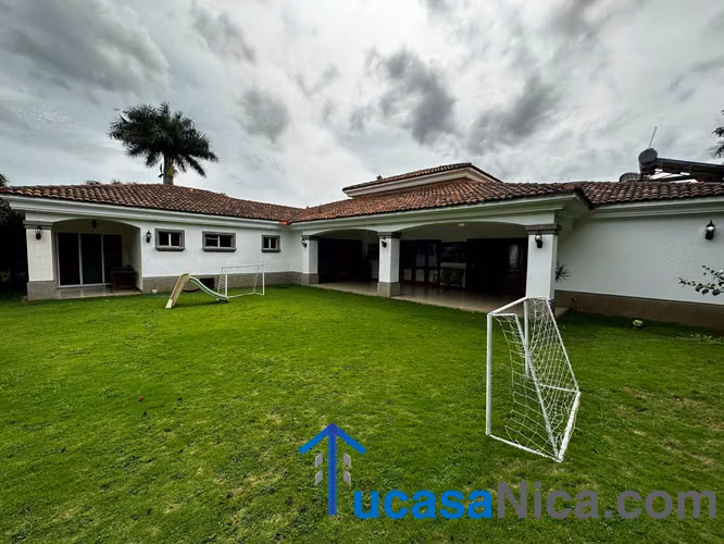casa grande en renta en santo domingo bellisima de 5 habitaciones - Imagen 5