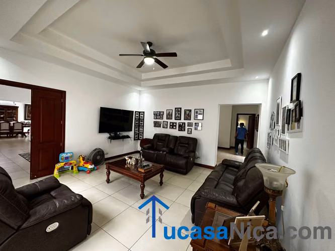 casa grande en renta en santo domingo bellisima de 5 habitaciones - Imagen 11