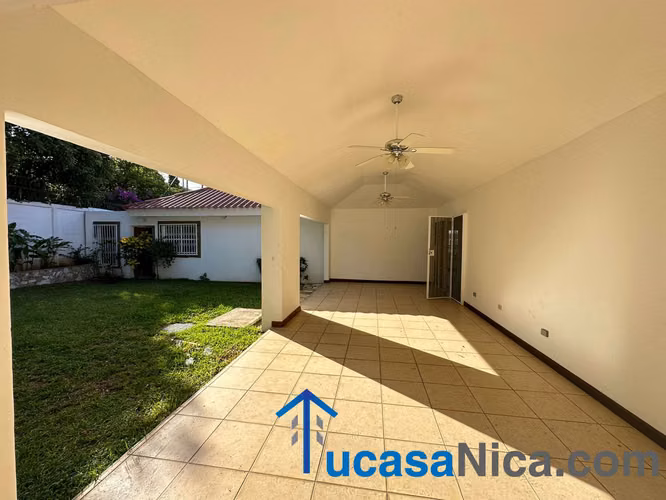Rento Casa preciosa con buenos acabados - Imagen 2