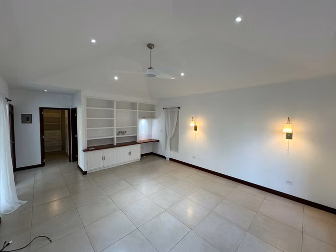 bellisima casa con piscina propia 5 habitaciones - Imagen 8