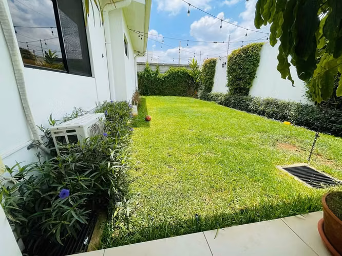 Carretera Masaya preciosa vivienda condominio - Imagen 4