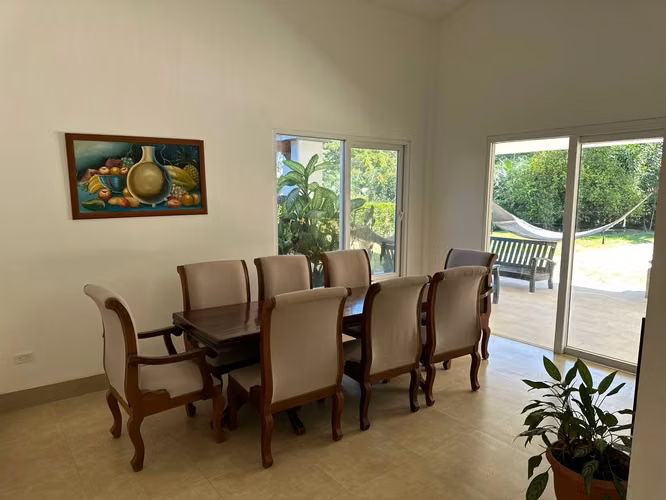 altos de villa fontana sur casa grande elegante con muebles - Imagen 8