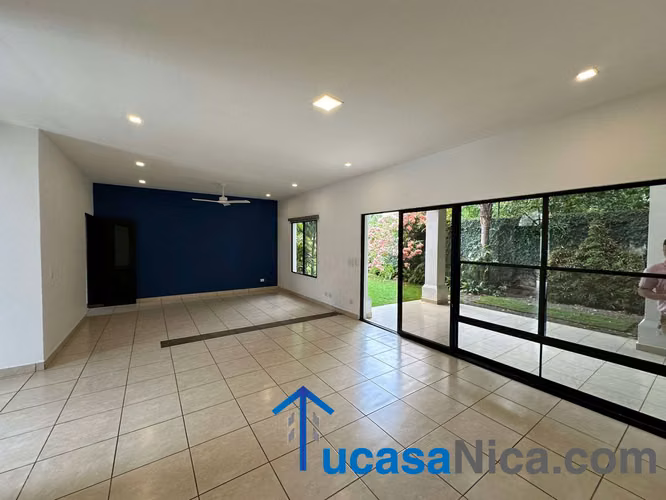 vendo casa en perfectas condociones en santo domingo
